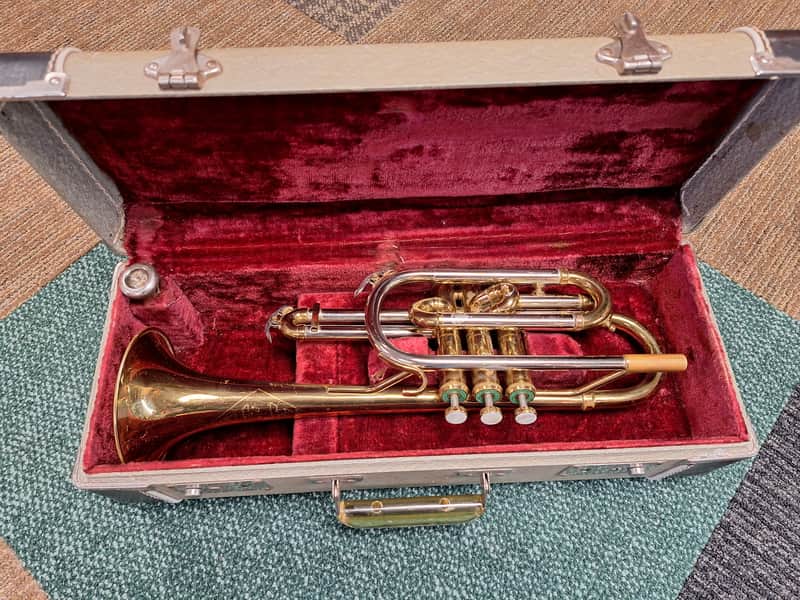 Vintage CORNET image 1