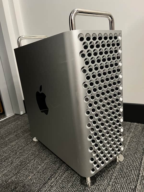 Apple Mac Pro 7,1 (2019) — 16-Core Xeon W, 96GB RAM, 2TB SSD, Radeon Pro Vega II Duo