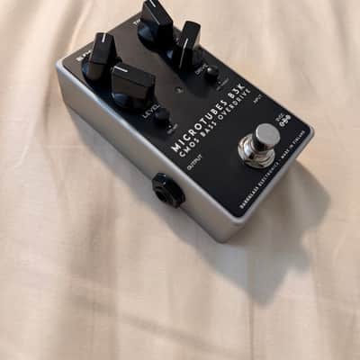 Darkglass Electronics Microtubes B3K V2 CMOS Bass Overdrive 2018 - Present - Black image 2