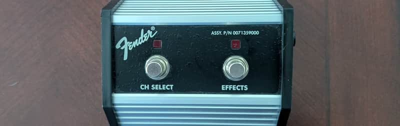 Fender 007-1359-000 2-Button Footswitch with 1/4" Jack for Super Champ XD 2010s - Black image 1