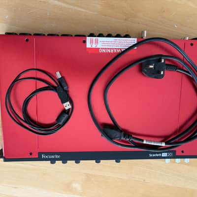 Focusrite Scarlett 18i20 (1st Gen) 2016 - Red image 2