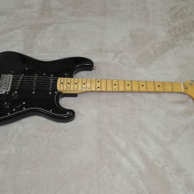 1985 MIJ Fender 70's Reissue Squier SQ Series Stratocaster Black With Maple Neck Relic! image 2