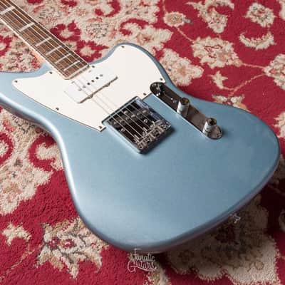 Squier Limited Edition Paranormal Offset Telecaster SJ - Ice Blue Metallic #ISSD24003611 Second Hand image 5