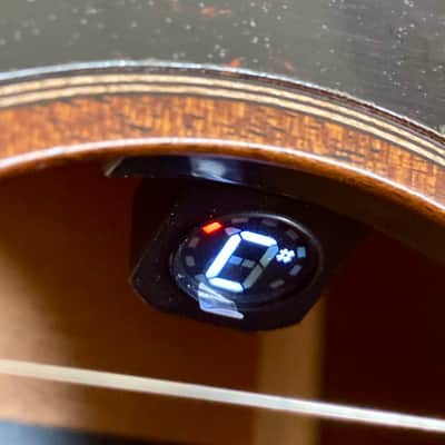 Martin 0-10E Retro Jason Isbell Signature 2026 - Natural image 11