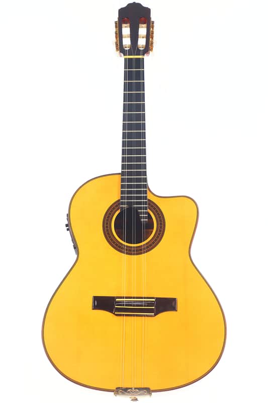 Esteve Tres Cubano 1a Especial 2002 - The sound of Havana between rhythm, passion and Buena Vista spirit image 1