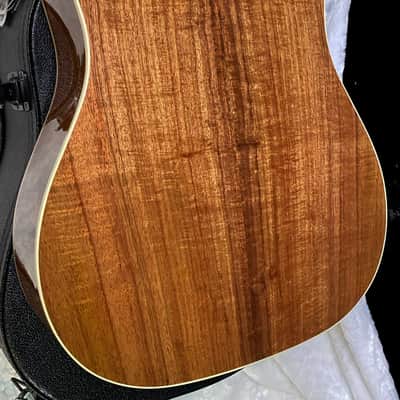 NEW! Gibson Custom Shop J-45 Koa Carpathian Spruce Acoustic-Electric Guitar - Honeyburst - Authorized Dealer - 4.4lbs - G06396 image 9