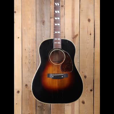 Gibson Southern Jumbo c. 1942 - Sunburst image 6