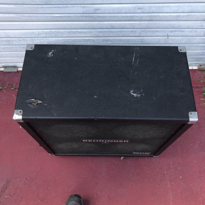 Used 4x12 Guitar Bottom Cabinet Behringer BG412F Ultrastack Local