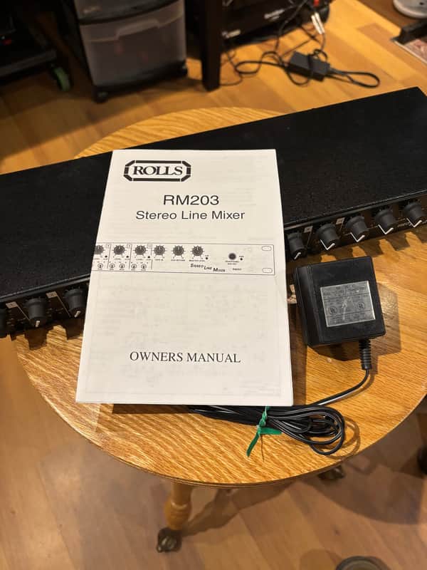 RM203 10-Channel Line Mixer image 1