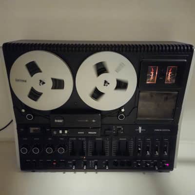 Philips - 4515 Stereo Tape Recorder - New belts - Dust cover image 2