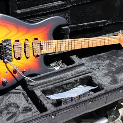 CHARVEL MJ Guthrie Govan San Dimas SD24 CM MADE IN JAPAN image 3