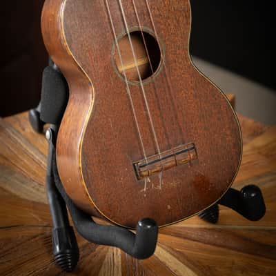 Martin Soprano Ukulele 1939-1941 - Mahogany image 3
