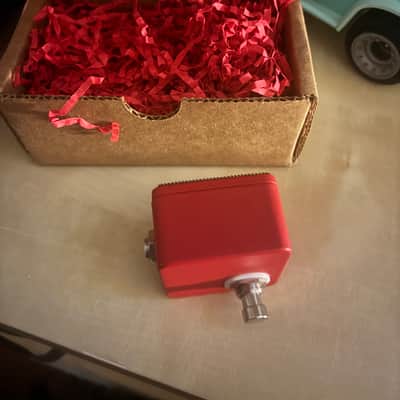 JHS Red Remote Switch 2017 - Present - Red image 3