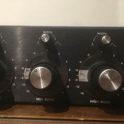 Vintage Urei 545 Parametric EQ Black image 2