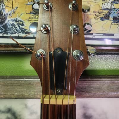 Guild USA D-4 with Rosewood Fretboard 1995 - 2000 - Natural Satin image 10