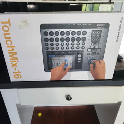 QSC TouchMix-16 Touch Screen Compact Digital Mixer 2010s - Silver image 5