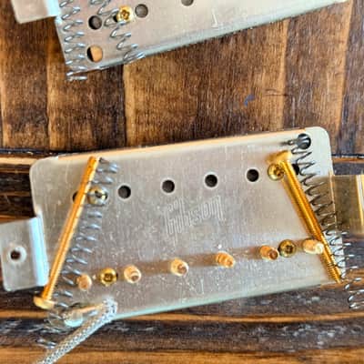 Gibson 496r and 500t Humbucker Set 2006 - Uncovered Gold image 3