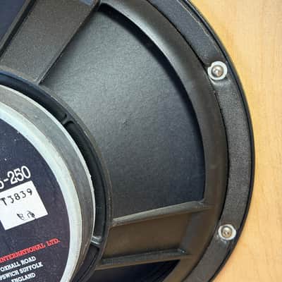 Vintage Marshall 5522 Integrated Bass System 200W 1x15 Combo – Original Celestion Sidewinder Speaker image 8