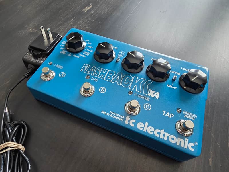 TC Electronic Flashback X4 Delay and Looper Pedal | Reverb Canada