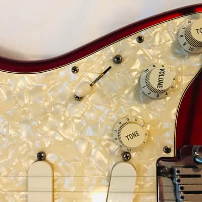 Fender Strat Plus Deluxe with Maple Fretboard 1988-1993 - Crimson Frost image 5