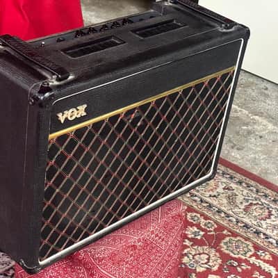 Vox AC15 fin 1970 - black image 3