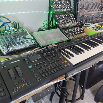 Elektron Digitone Keys 37-key Digital FM Synthesizer 2019 - Present - Black