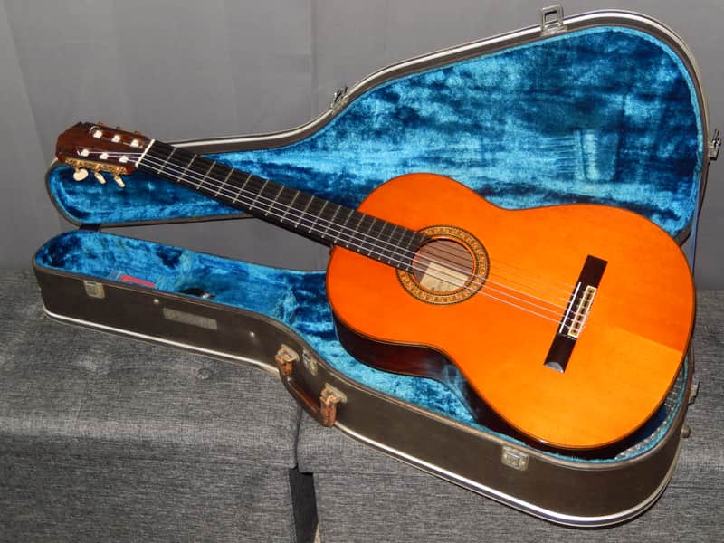 BARGAIN - YAMAHA GC5 1970 - WORLD FINEST CLASS CLASSICAL CONCERT GUITAR - SPRUCE/BRAZILIAN ROSEWOOD image 1