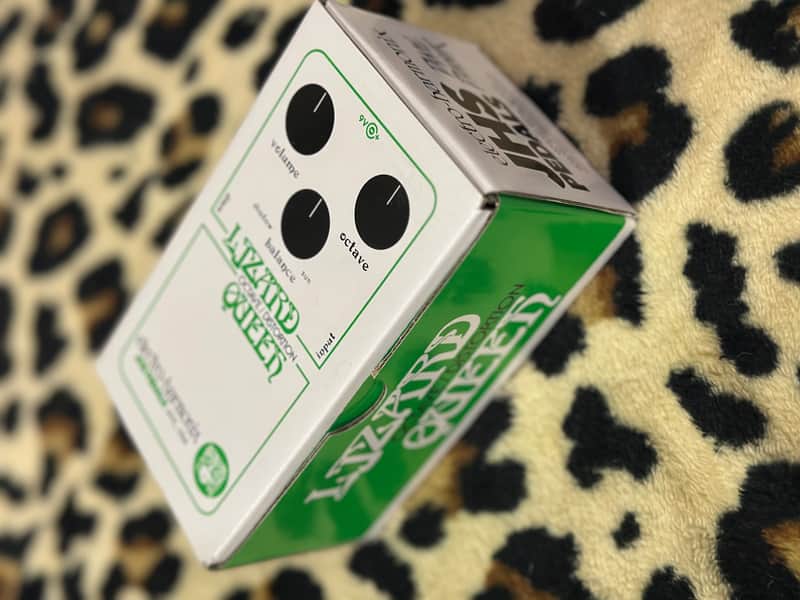 Electro-Harmonix / JHS Nano Lizard Queen Octave Fuzz 2023 - Present - Silver / Green image 1