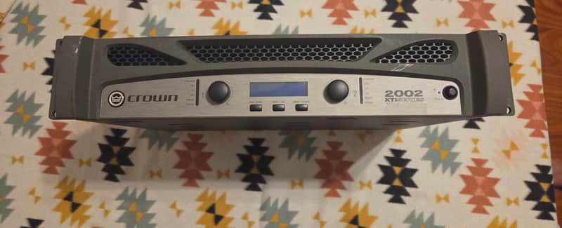 Crown XTI 2002 2-Channel 2000w Power Amplifier 2010s image 1
