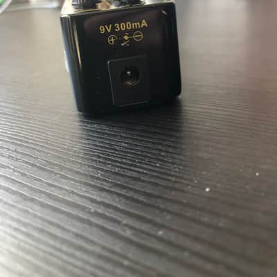 Mooer 004 Day Tripper Micro Preamp 2010s - Black/Brown image 4