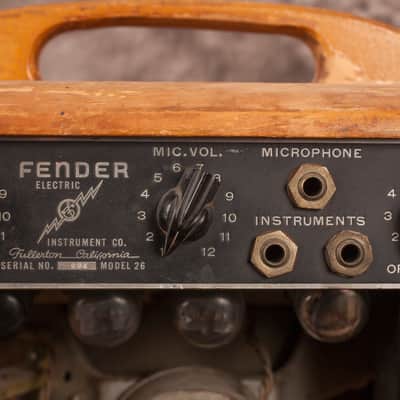 Fender Model 26 Deluxe 1946 Woody image 5