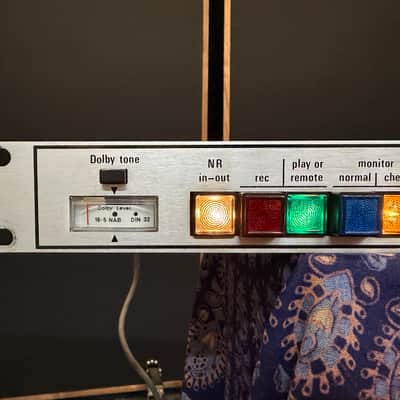 DOLBY A-Type model 361 Noise Reduction Frame w/ CAT No. 22 Card image 2