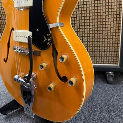 Guild Newark St. Collection X-175B With Case Manhattan with Bigsby 2013 - 2021 - Blonde image 7
