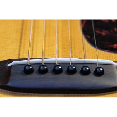 1962 Martin 0-18 natural image 22