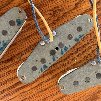 1966 Fender Stratocaster Pickups - Grey Bottoms image 3