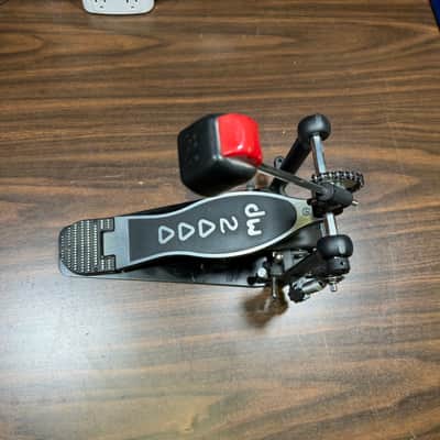 Drum Workshop DW 2000 Series Single Chain Bass Drum Pedal image 6