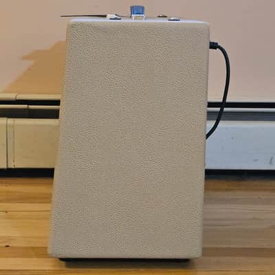 Tone King Gremlin 5-Watt 1x12" Guitar Combo 2024 - Cream image 6