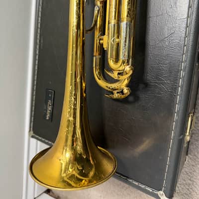 Vintage King Cleveland Superior 1940's - Brass Trumpet image 5
