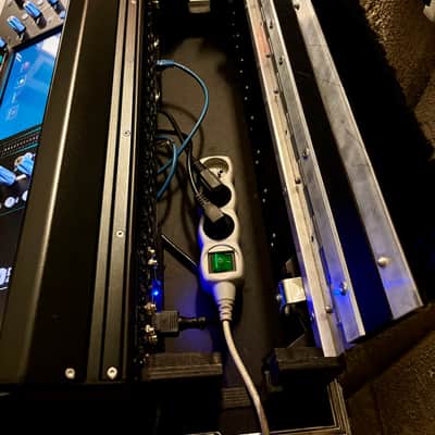 Allen & Heath SQ-6 48-Channel Digital Mixing Console 2019 SQ6 A&H image 10