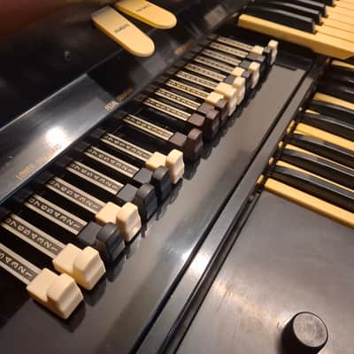 1966 Hammond L-111 Tonewheel Organ image 8