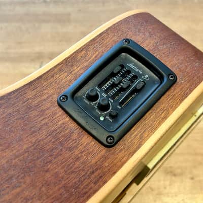 Larrivee D-03E Mahogany 2008 - Natural Satin + Case image 7