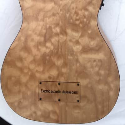 Smiger UBS-03 Acoustic Electric fretless Ukulele Baritone Bass Guitarlele - Quilted Ash image 2