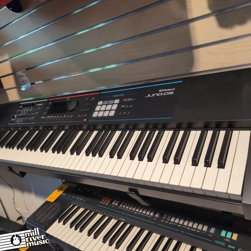 Roland Juno DS88 Synthesizer image 1