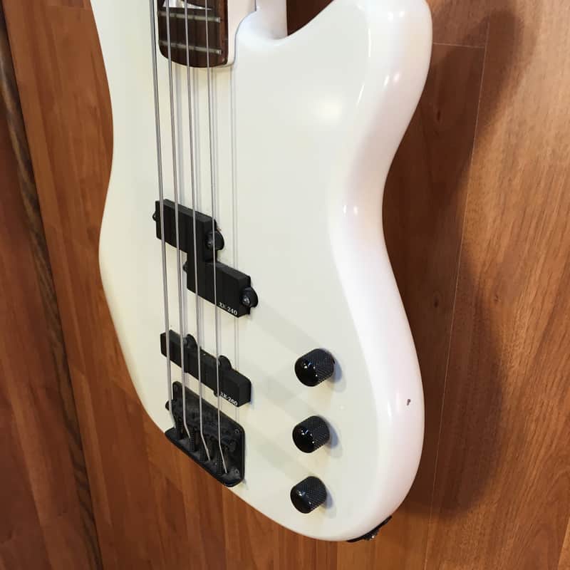 Vintage 80s Ovation Celebrity BC2-6 White Electric Bass Guitar