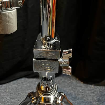 DW 9000 Series Snare Stand image 3
