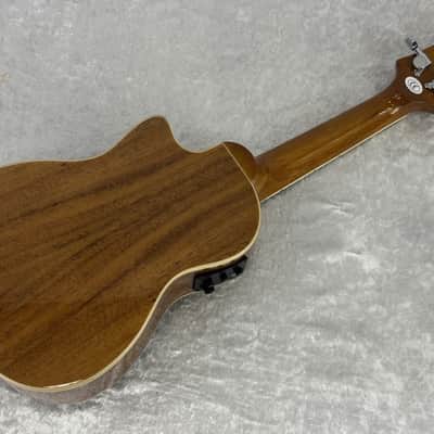 Mitchell MU100CE Acoustic-Electric Concert Ukulele Natural image 10