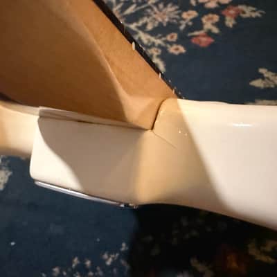 2005 Fender Standard Stratocaster - Arctic White image 14