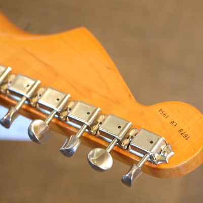 1994 Fender Limited Edition 40th Anniversary 1954 Reissue Collectors Model Stratocaster w/ Maple FB Electric Guitar 2-Color Sunburst + COA OHSC image 21