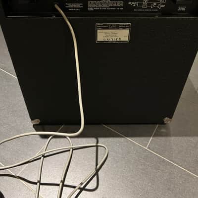 Peavey Basic 50 Bass Amp image 5