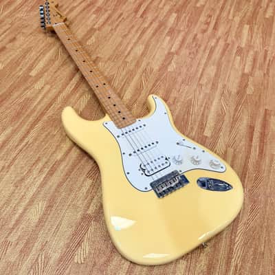 ✨2019✨ Fender Player Stratocaster HSS~ Buttercream Maple Neck~ Mexican Strat! image 3